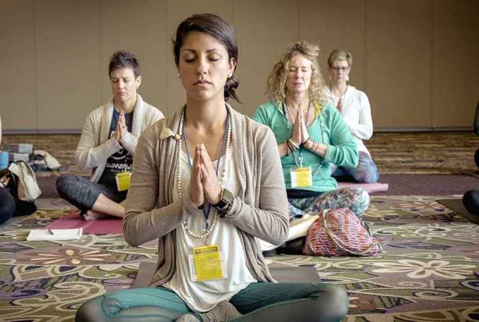 How to Meditate for Enhancing Your Emotional and Mental Well-being