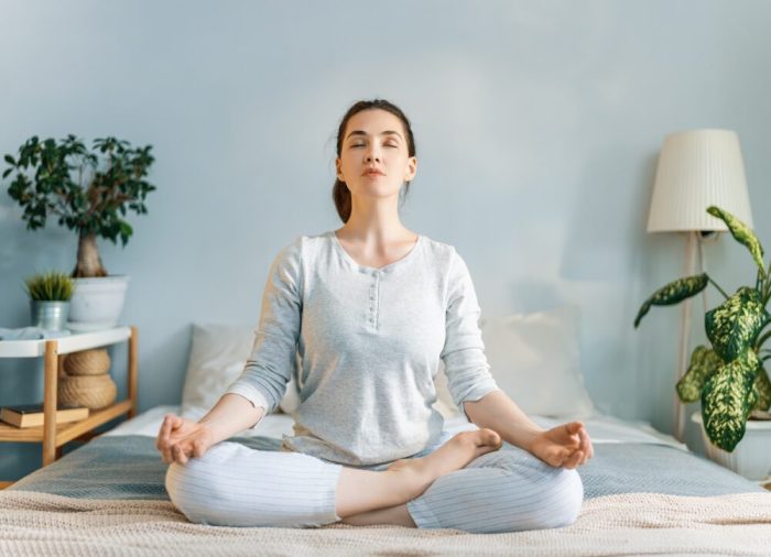 How to Meditate for Creating a Calming Morning Routine